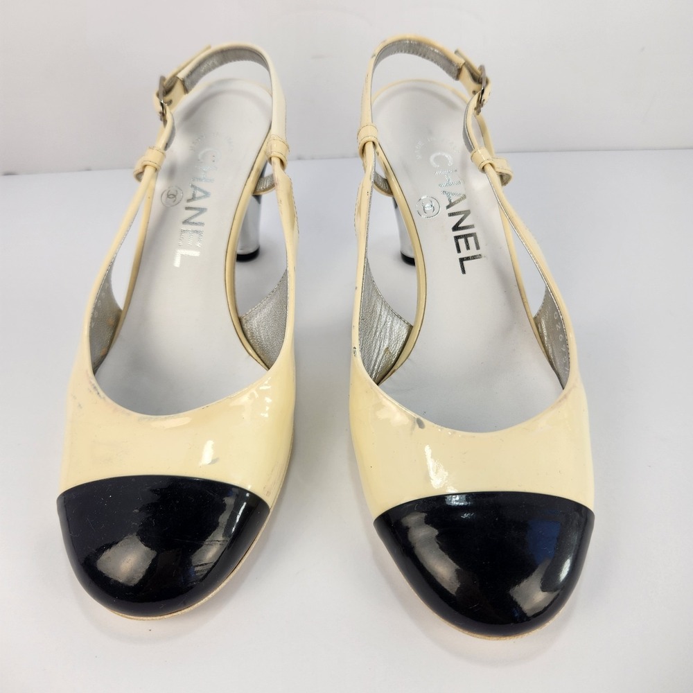 Chanel Vintage Women's High Heel Classic Pumps Cream/Black Cap Toe Size 37 (6.5) - Picture 6 of 9